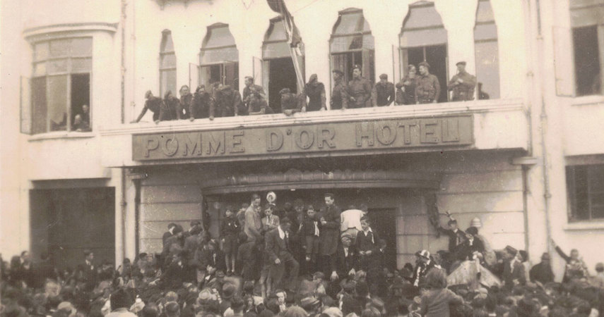 Liberation 75 Postcard